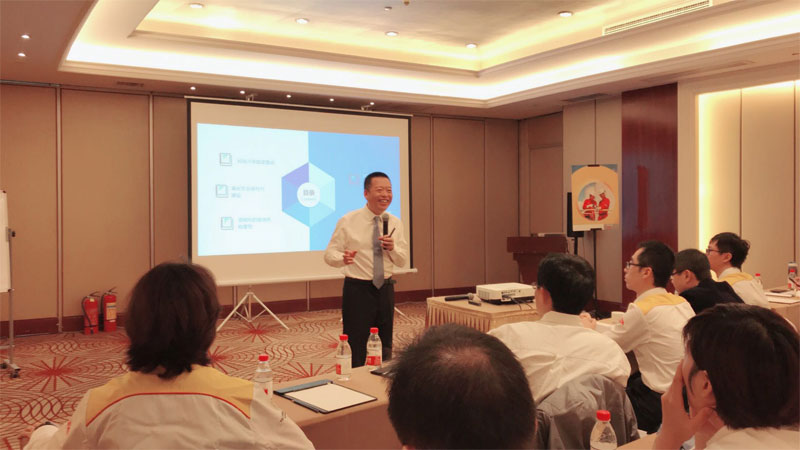 賽為安全首席培訓師高寶良先生應邀參加“2017年殼牌零售業(yè)務HSSE年會