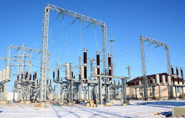 建立安全隱患排查長效機(jī)制，實(shí)現(xiàn)變電站本質(zhì)安全
